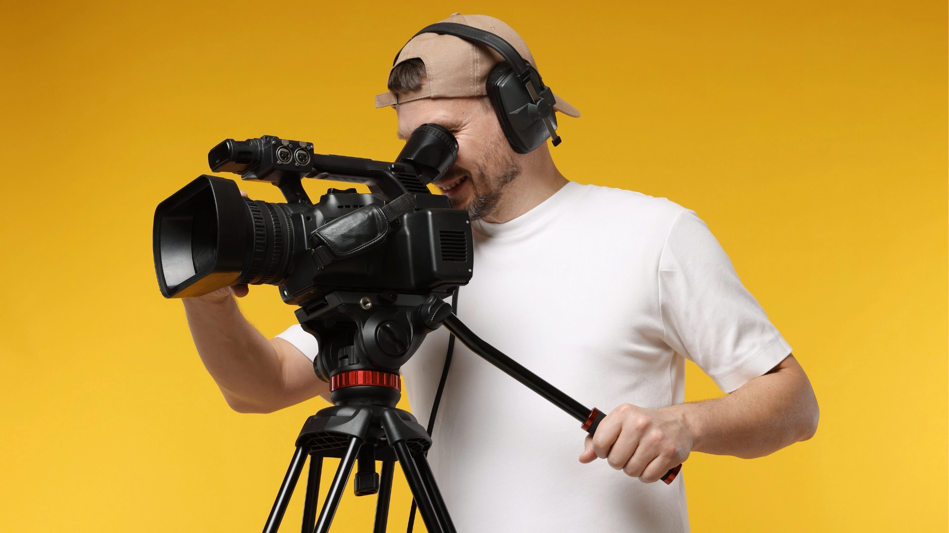 jak tworzyć angażujące filmy reklamowe